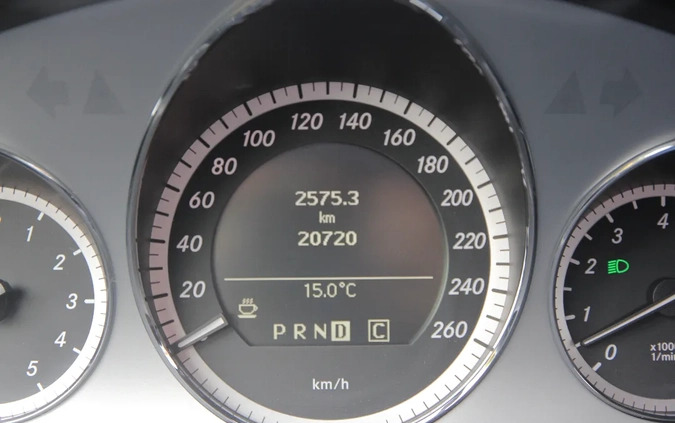 Mercedes-Benz Klasa E cena 151500 przebieg: 20720, rok produkcji 2010 z Mogielnica małe 466